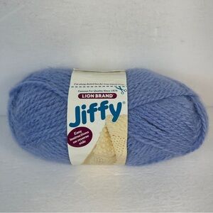 ❤️ Lion Brand Jiffy Yarn - Soft Blue Made in USA 🇺🇸